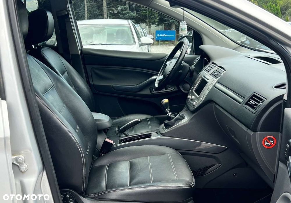 Ford Kuga 2.0 TDCi 4x4 Titanium - 11