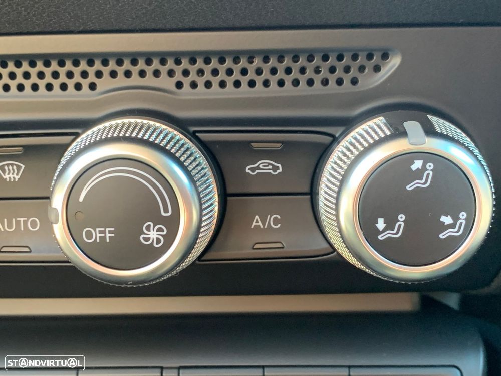 Audi A1 1.2 TFSI S-line - 29