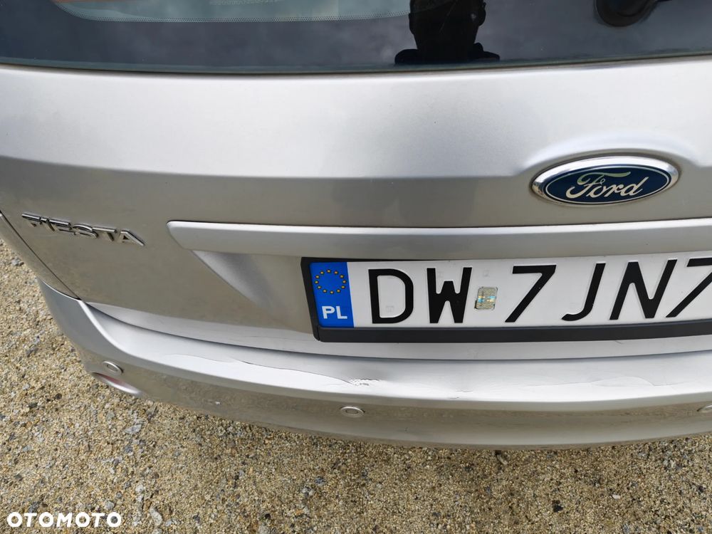 Ford Fiesta - 7