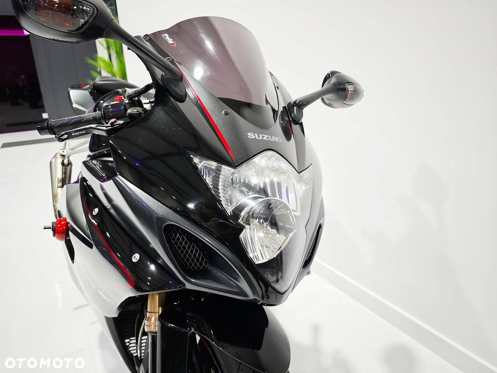 Suzuki GSX-R - 13