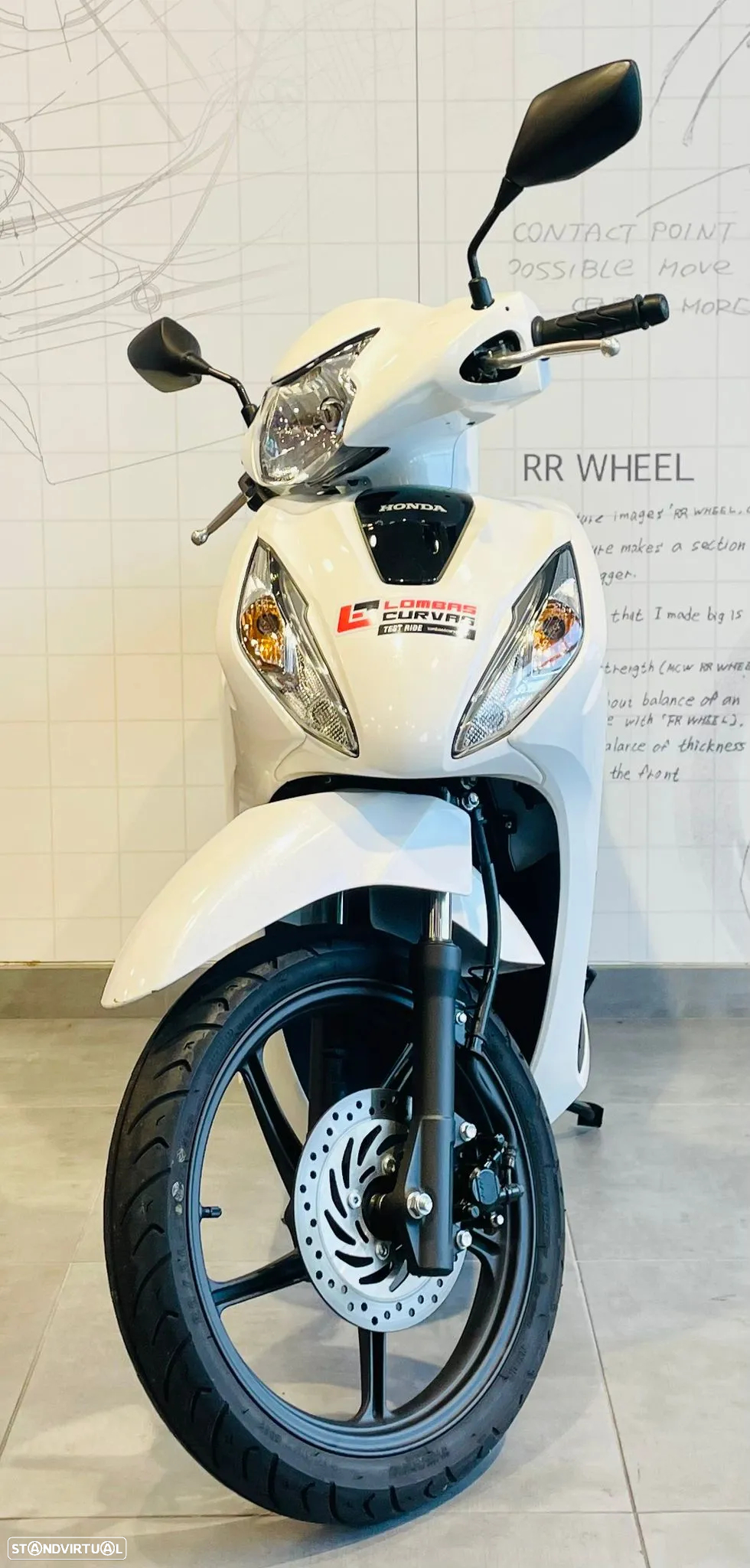 Honda Vision 110 - 3