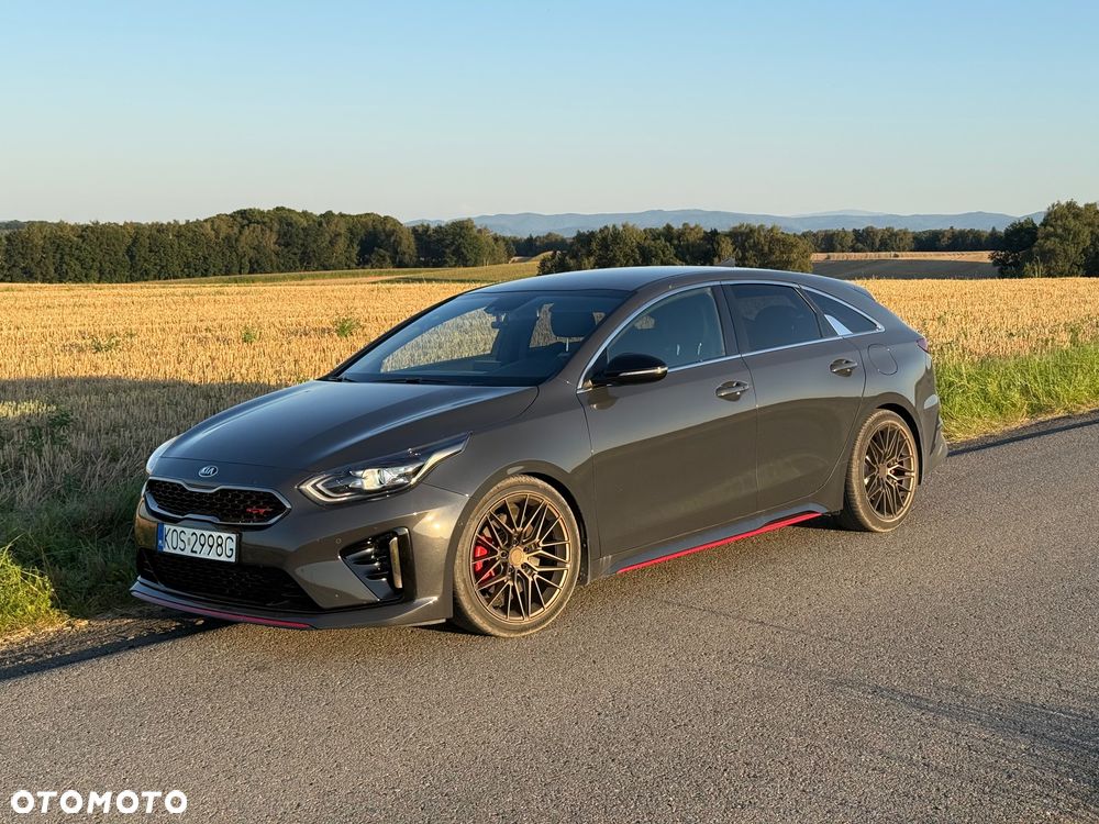 Kia ProCeed 1.6 T-GDI GT DCT - 1