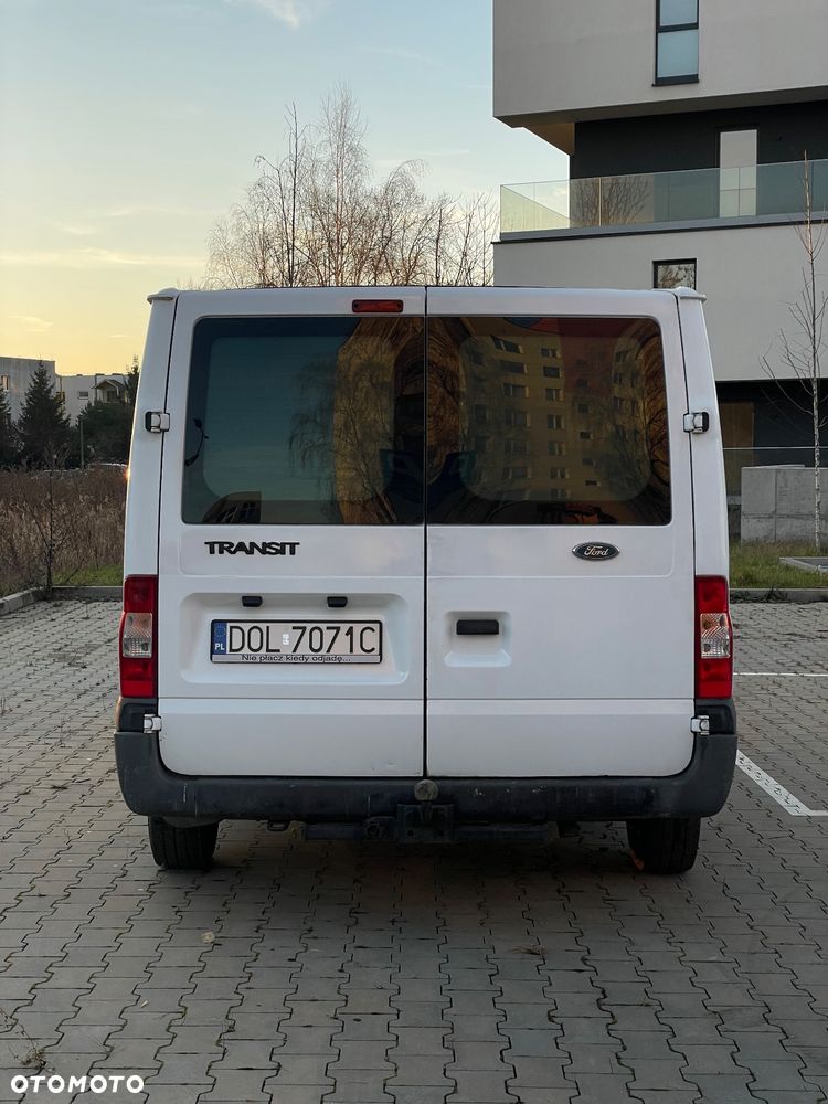 Ford Transit - 13