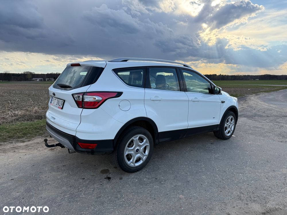 Ford Kuga 2.0 TDCi 4x4 SYNC - 4