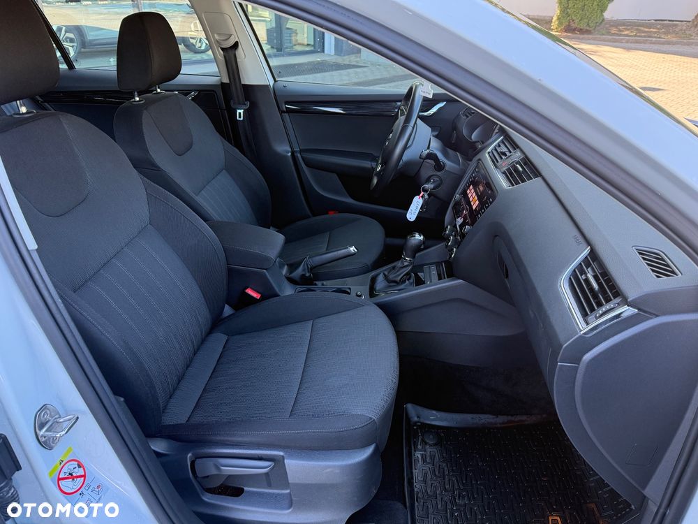 Skoda Octavia - 16