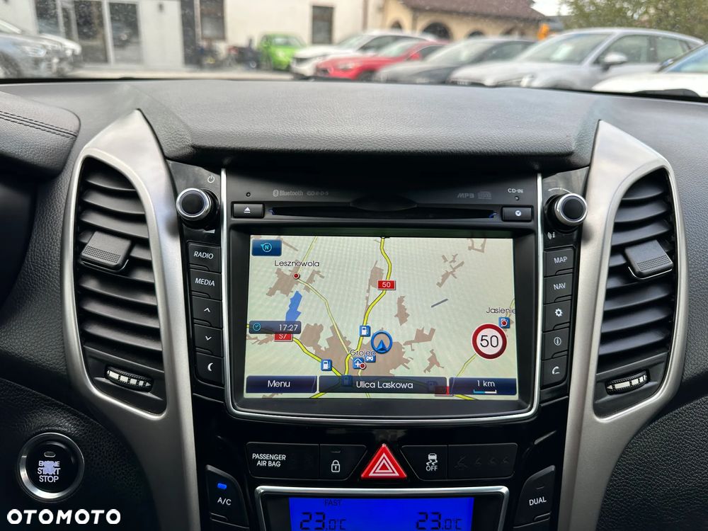 Hyundai i30 1.6 GDI Premium - 25