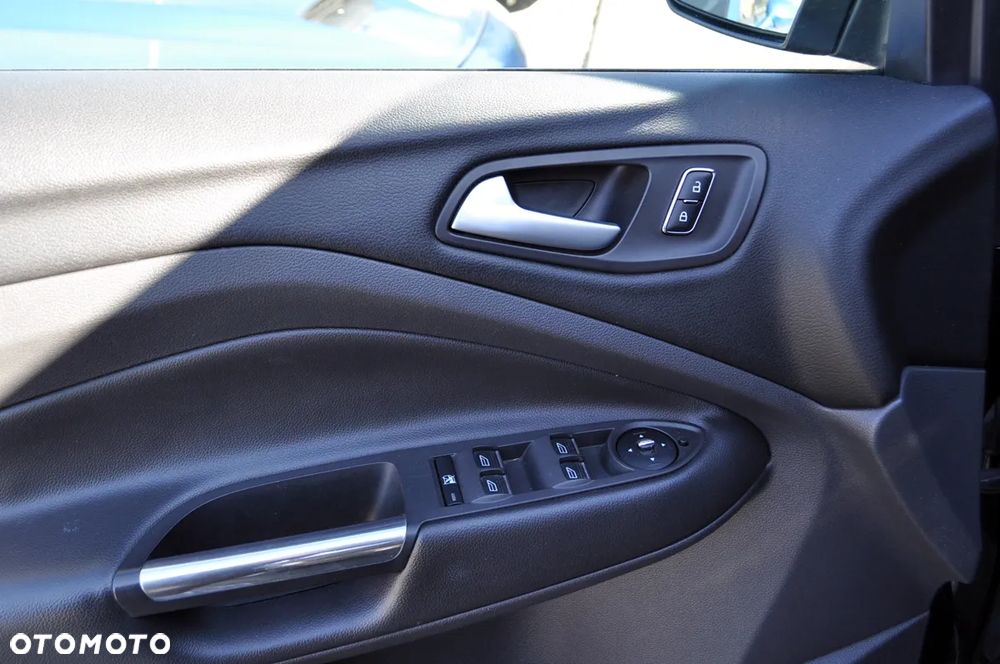 Ford Kuga 1.6 EcoBoost FWD Titanium ASS - 16