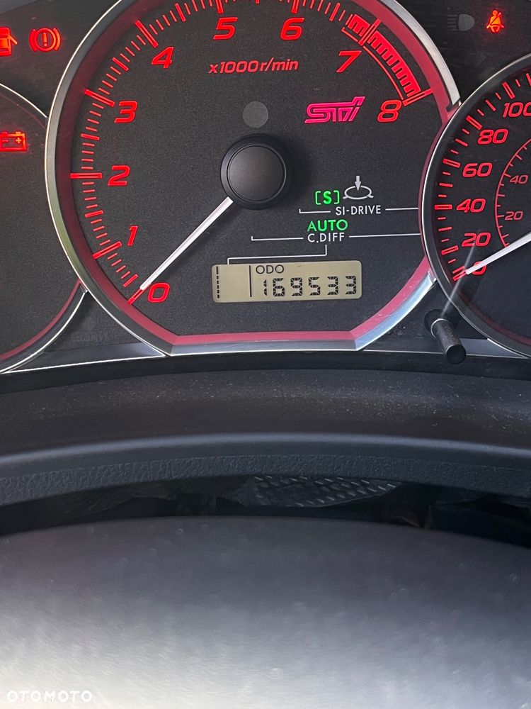 Subaru Impreza STI - 27