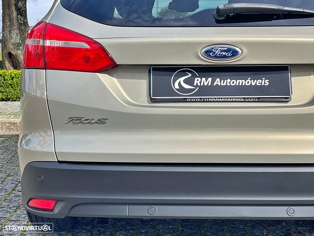 Ford Focus SW 1.5 TDCi Titanium - 16