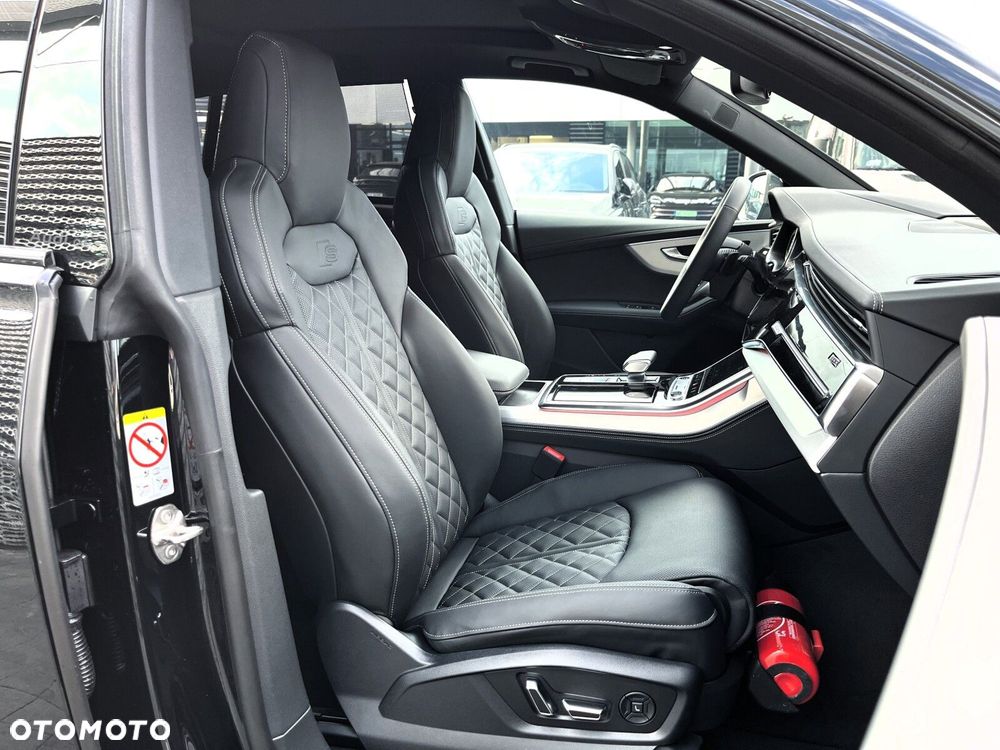 Audi Q8 - 26