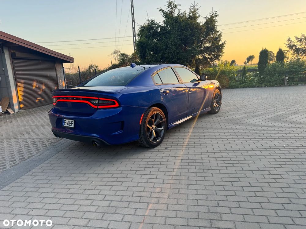 Dodge Charger - 7