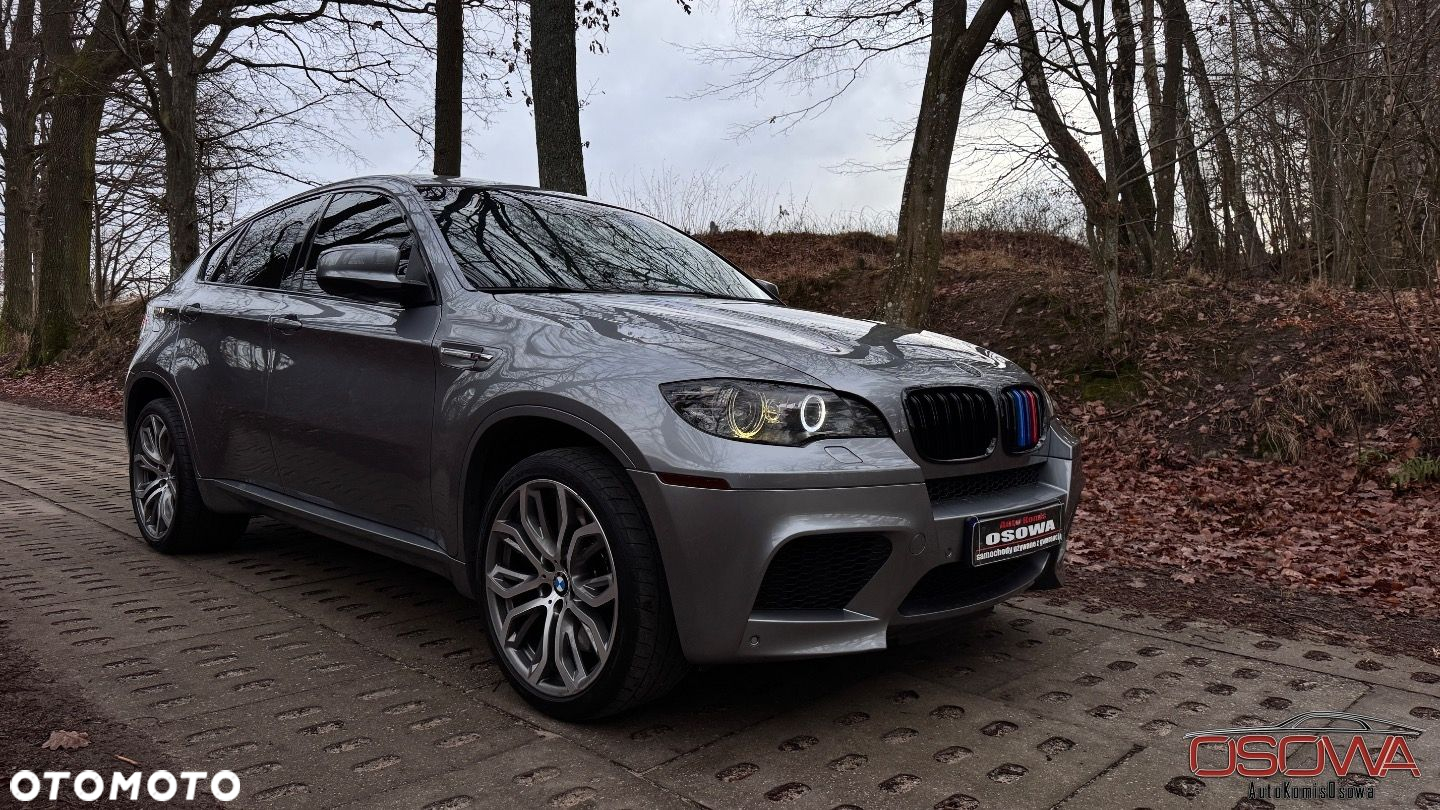 BMW X6M - 10