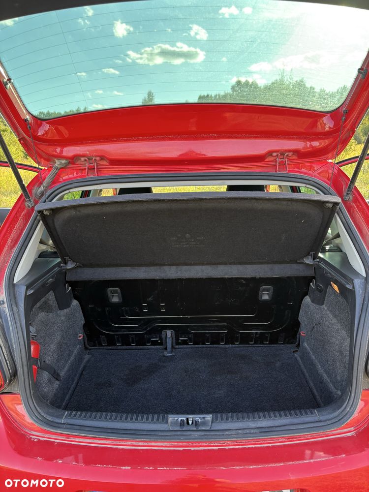 Volkswagen Polo - 6