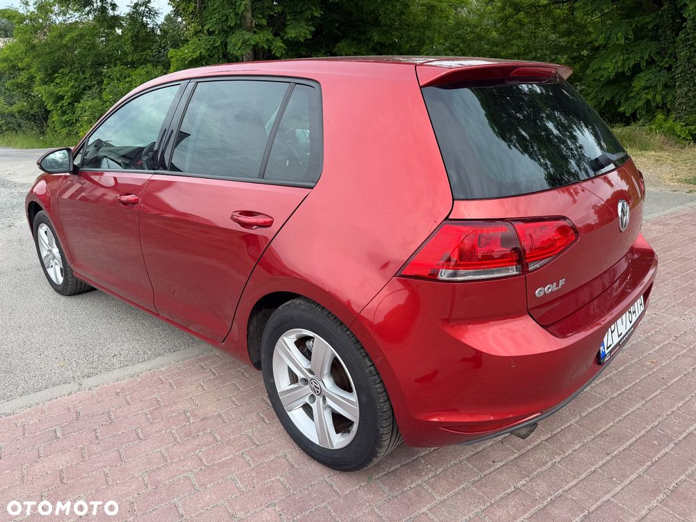 Volkswagen Golf 1.6 TDI DPF BlueMotion Technology Comfortline - 10