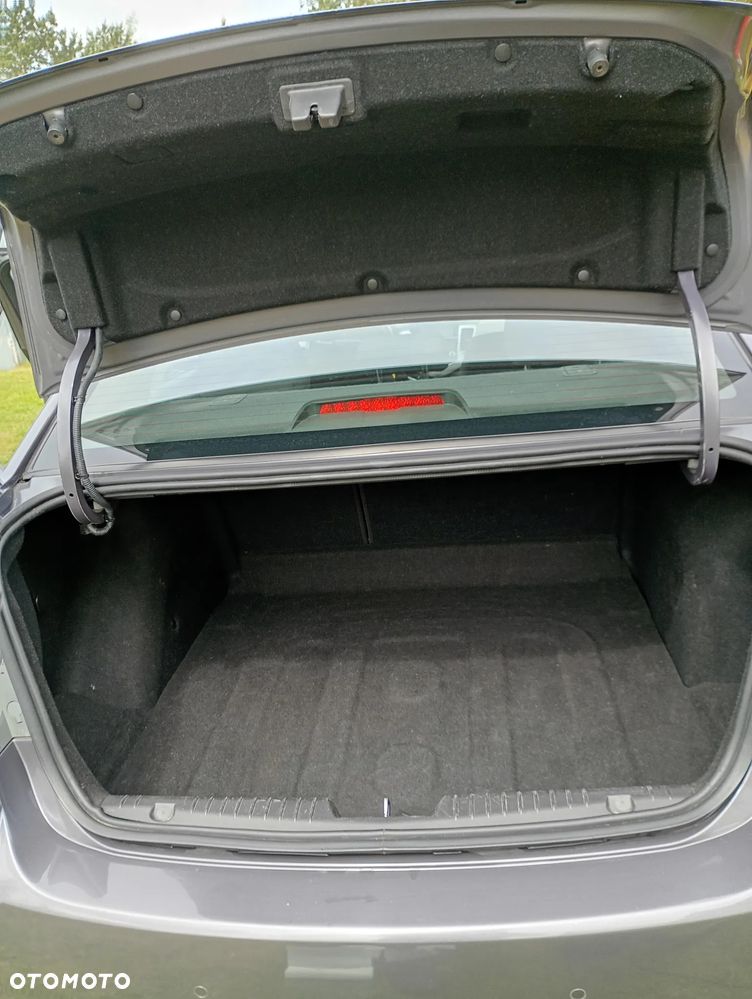 Chevrolet Cruze - 9