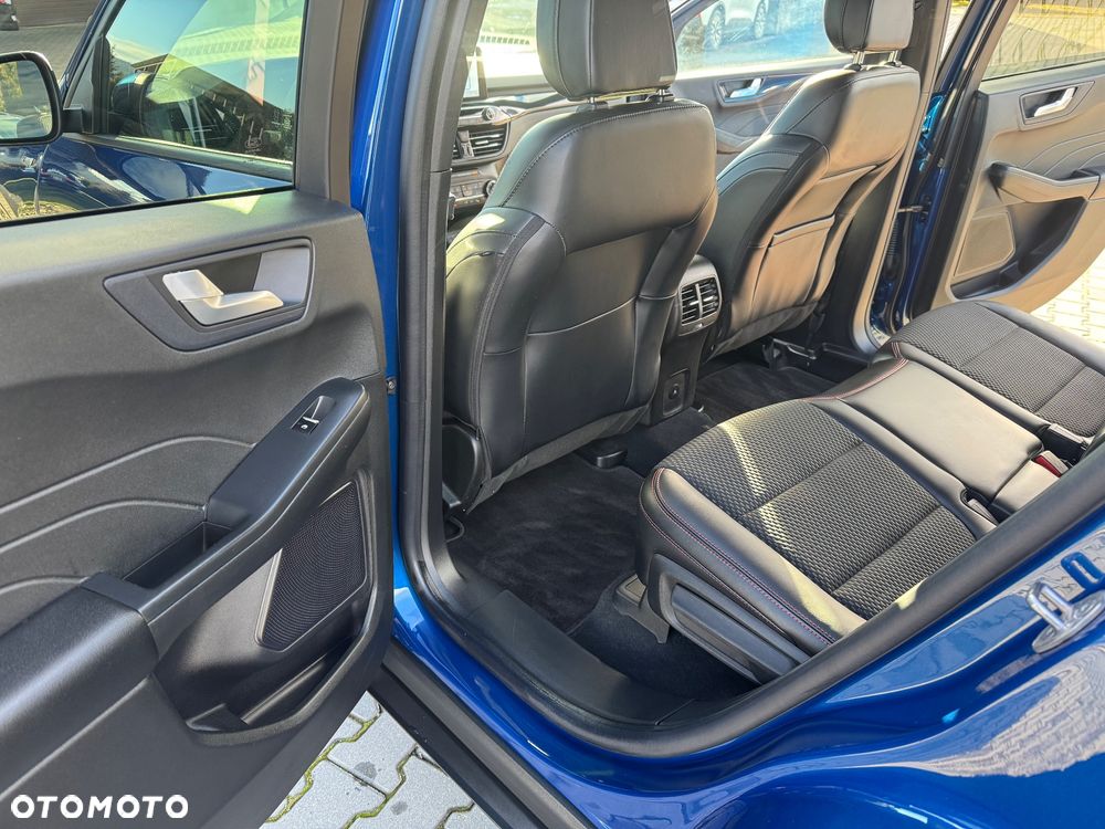 Ford Kuga 2.5 Duratec FHEV 4x4 ST-LINE - 20