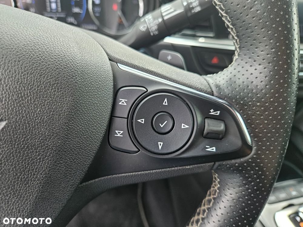 Opel Insignia 2.0 BiTurbo D 4x4 Automatik GSI - 28