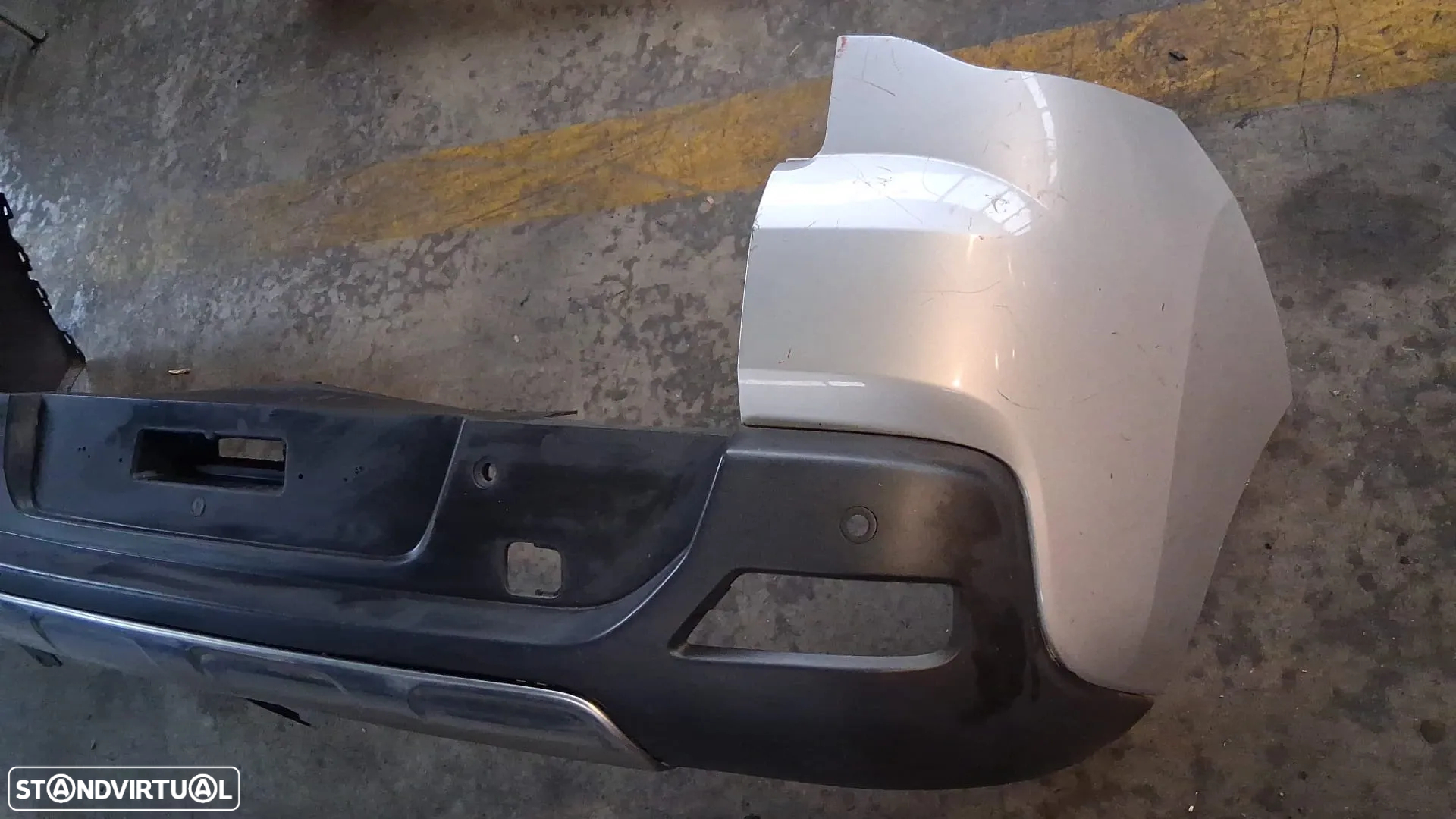 Para-choques traseiro Peugeot 3008 2009-2013 - 3