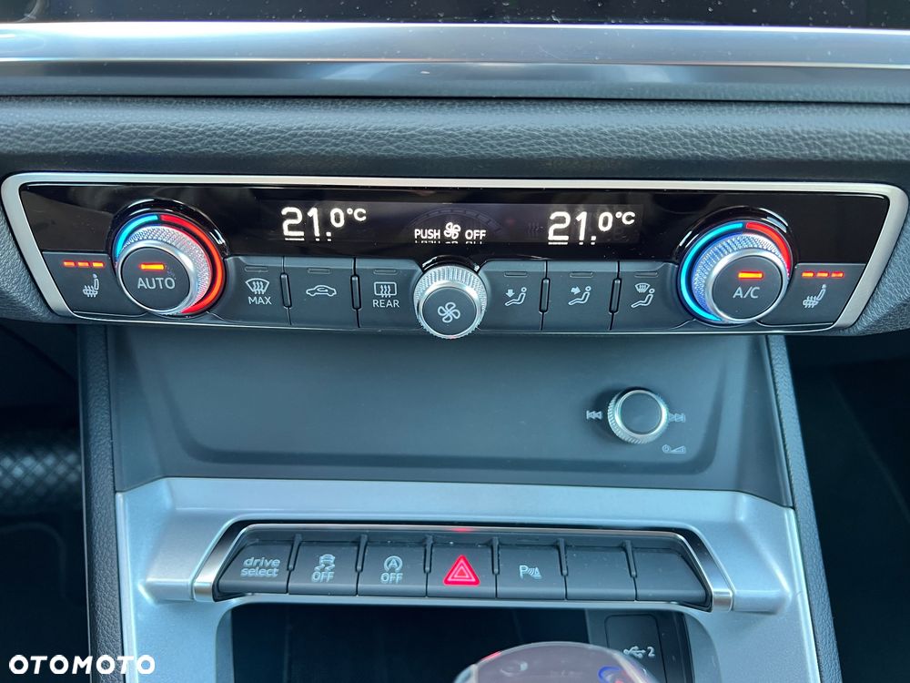 Audi Q3 Sportback 35 TFSI mHEV S tronic - 23