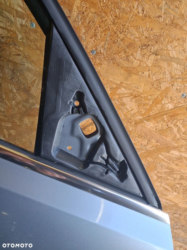 Drzwi prawe przednie Audi Q5 8R - 6