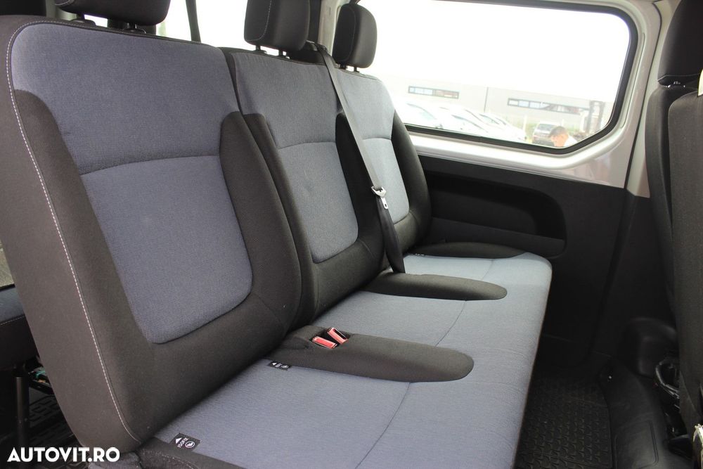Opel Vivaro - 9