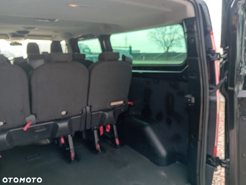 Ford Transit Custom - 11