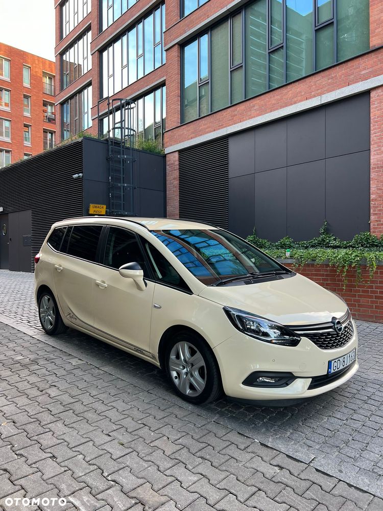 Opel Zafira 2.0 D (CDTI) Automatik Business Innovation - 2
