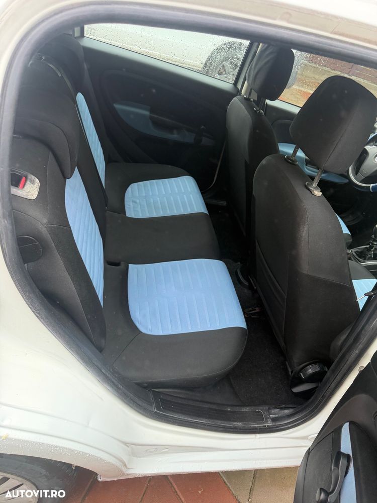 Fiat Punto 1.2 Classico - 8