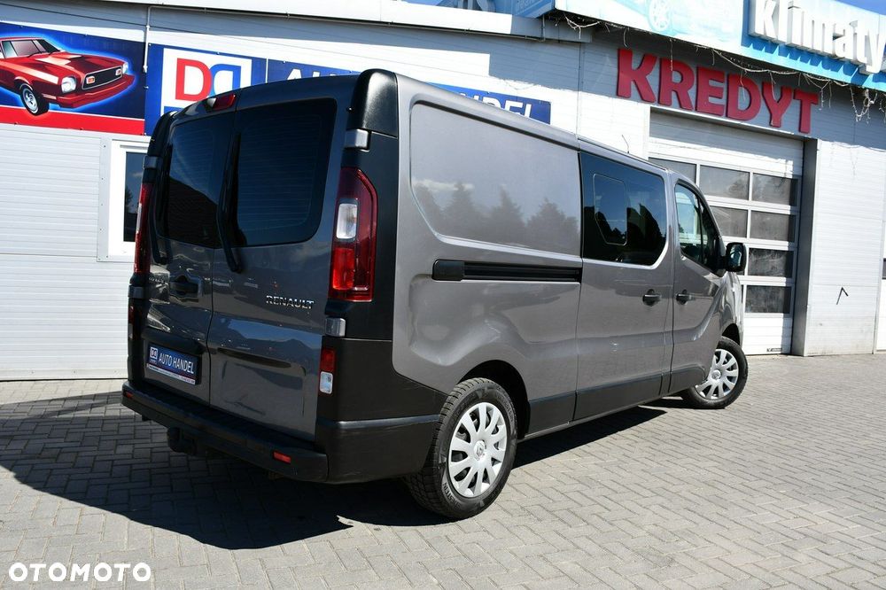 Renault Trafic - 10