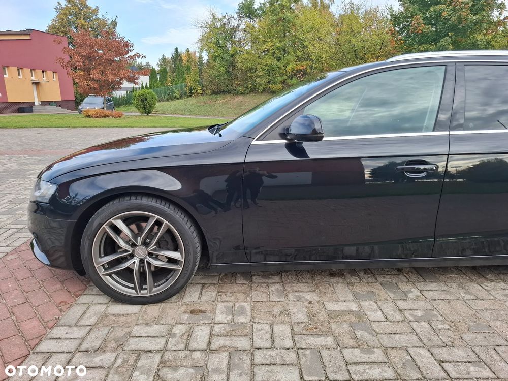 Audi A4 Avant - 8
