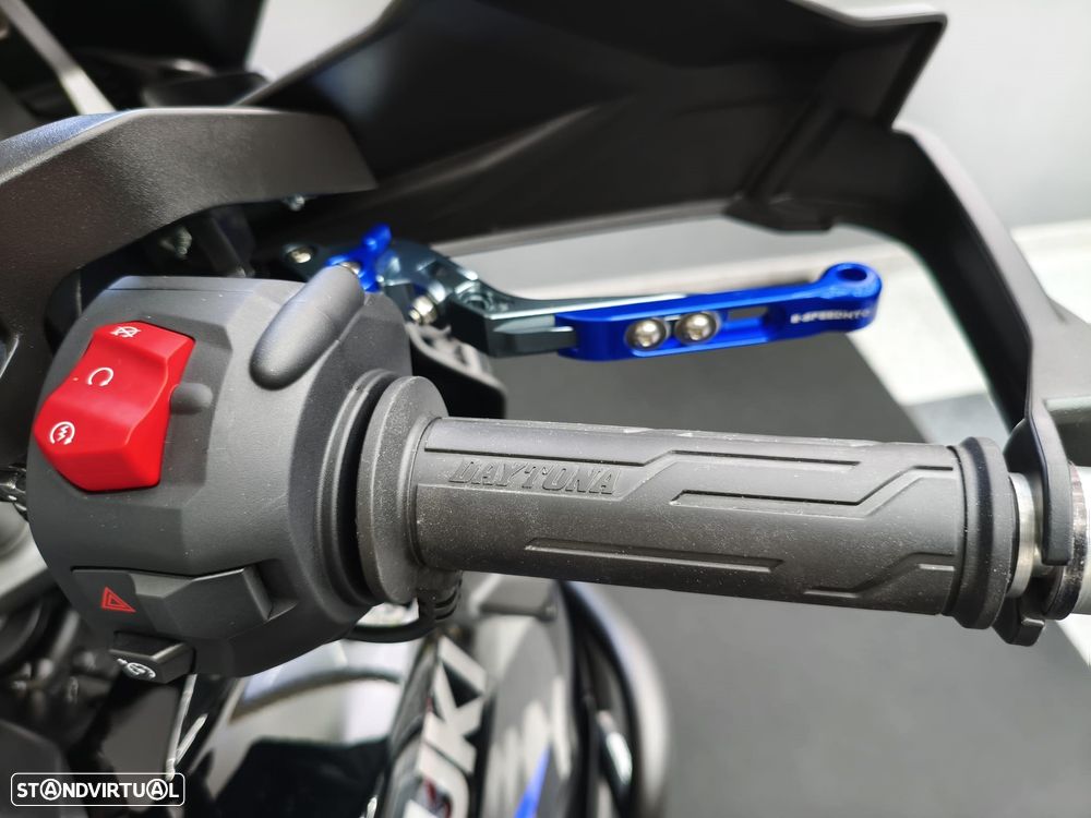 Suzuki v-strom DL - 12