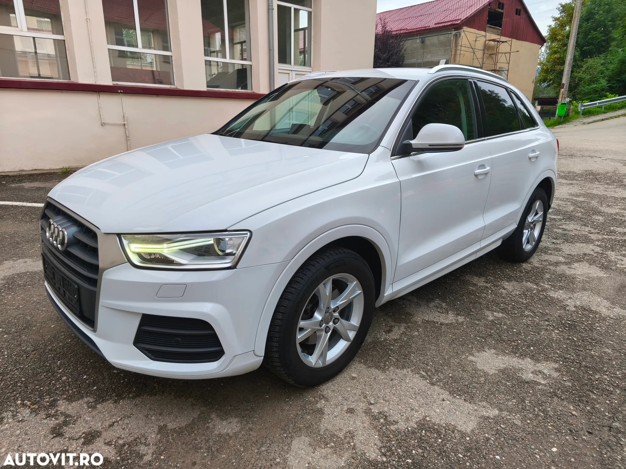 Audi Q3 - 4