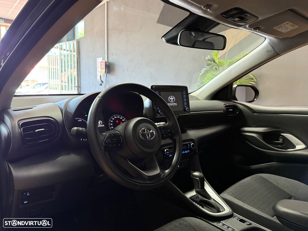 Toyota Yaris 1.5 HDF Comfort Plus - 4