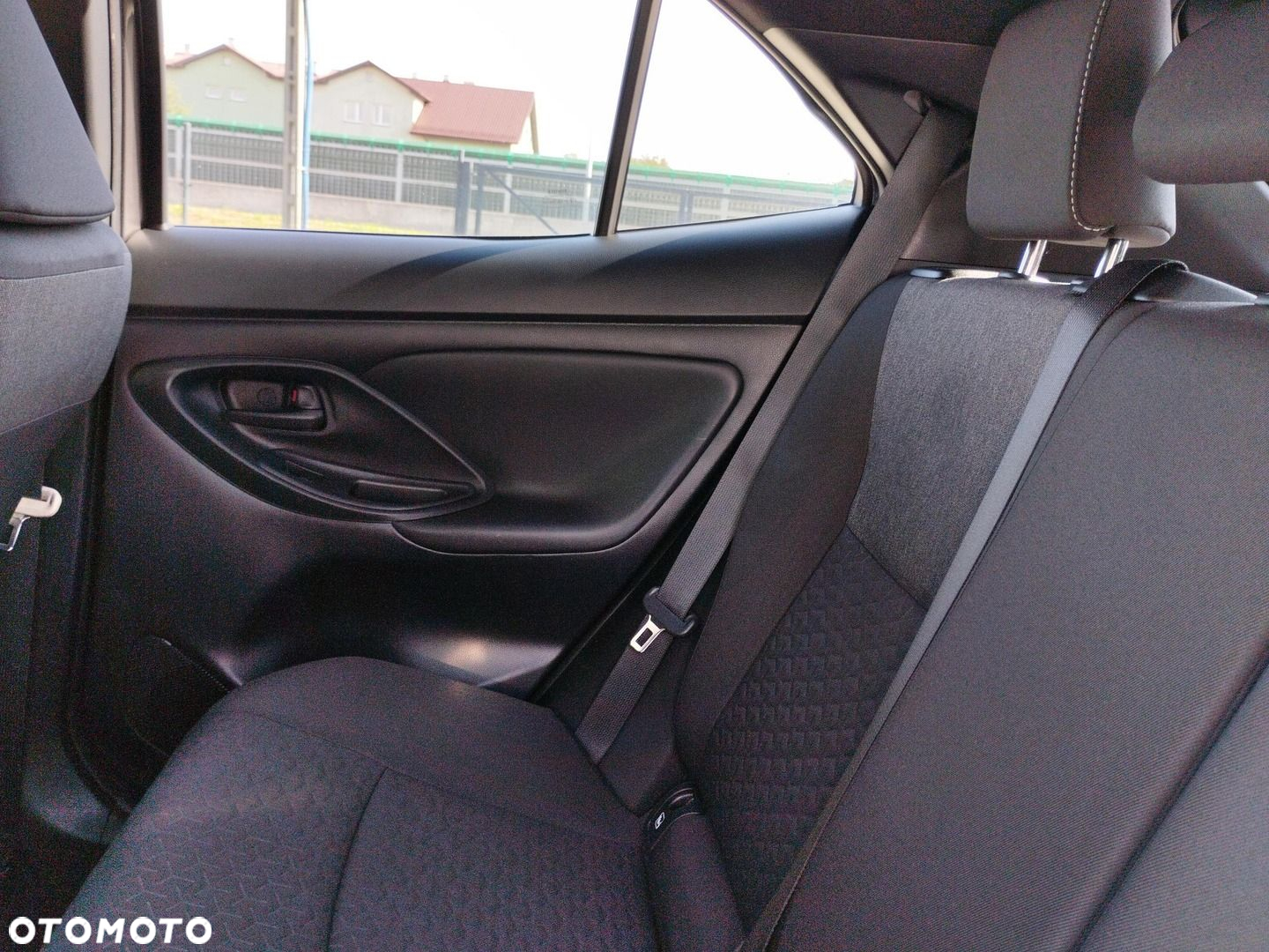 Toyota Yaris Cross Hybrid 1.5 Comfort - 11