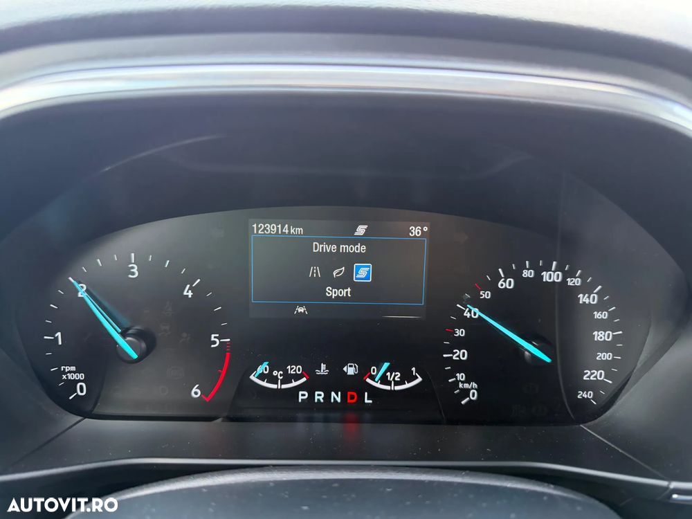 Ford Focus 1.5 EcoBlue Active Business - 13