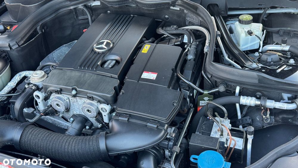 Mercedes-Benz Klasa C - 32