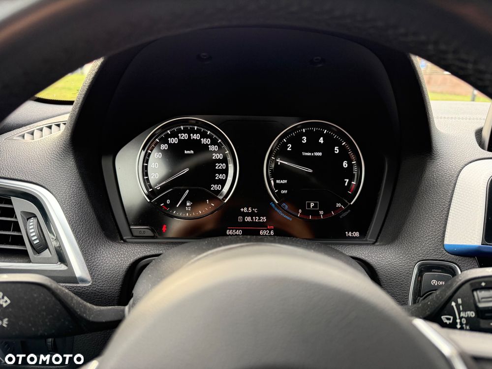 BMW Seria 1 118i M Sport - 8