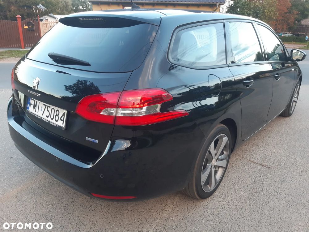 Peugeot 308 SW BlueHDi 150 Automatik Stop & Start Niveau 2 Business-Line - 38