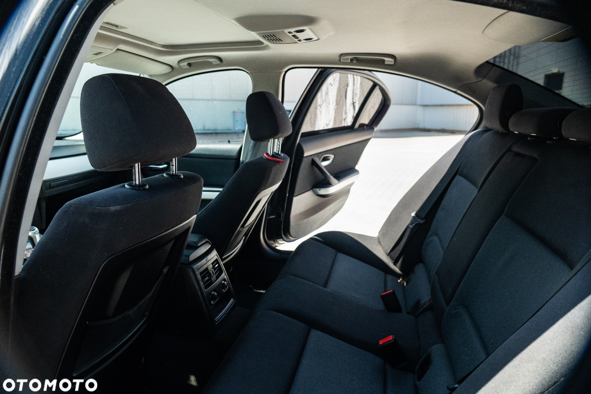 BMW Seria 3 318d - 21