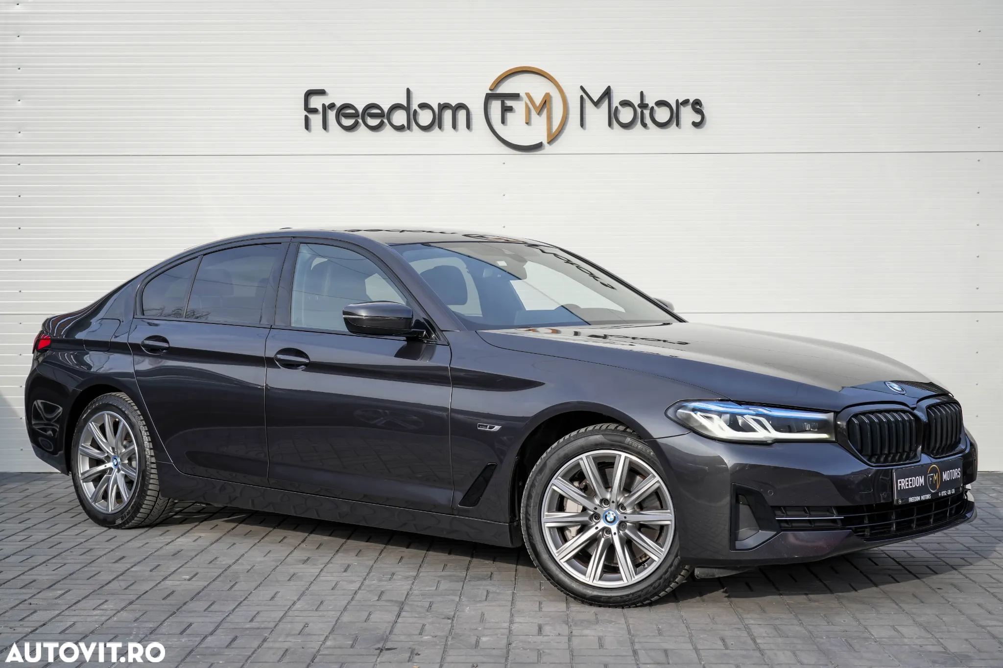 BMW Seria 5 530e iPerformance Aut. Luxury Line - 5