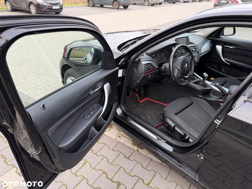 BMW Seria 1 118i Sport Line - 16