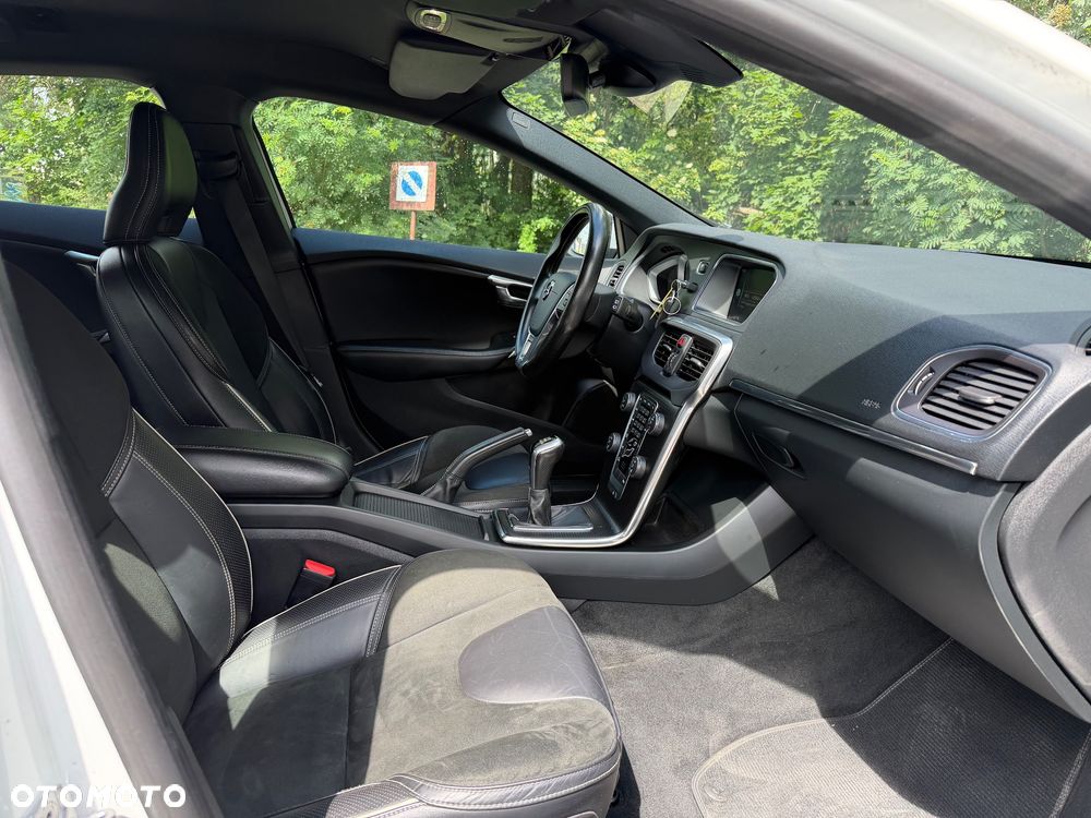 Volvo V40 D2 RDesign - 10