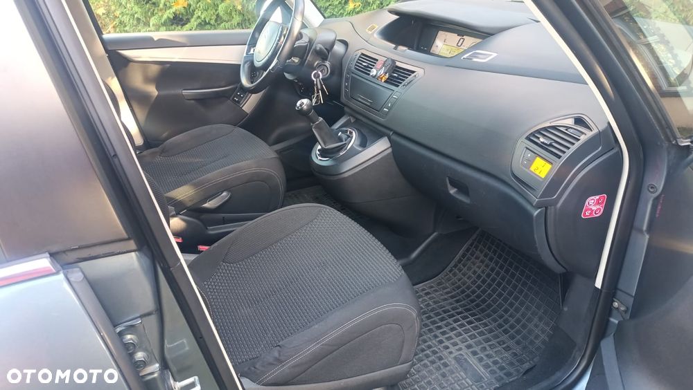 Citroën C4 Picasso - 9