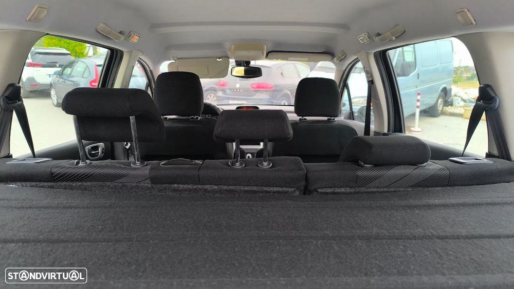 Peugeot 307 Break 1.6 HDi XS Premium - 41