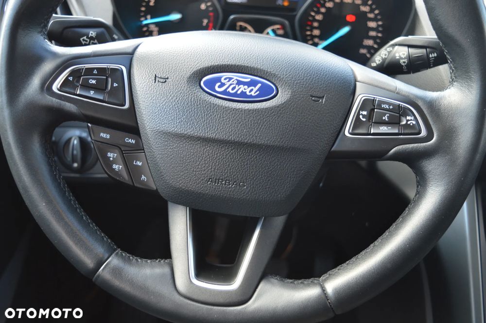 Ford Kuga 1.5 EcoBoost FWD Titanium ASS GPF - 19