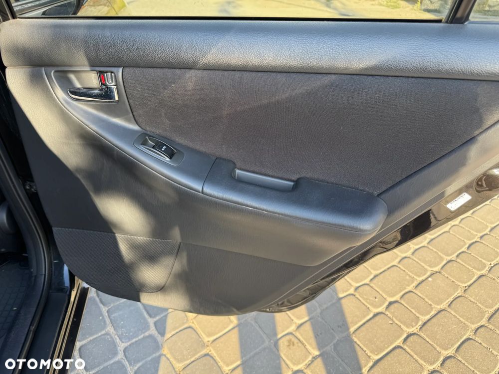 Toyota Corolla 1.6 VVT-i Sol - 14
