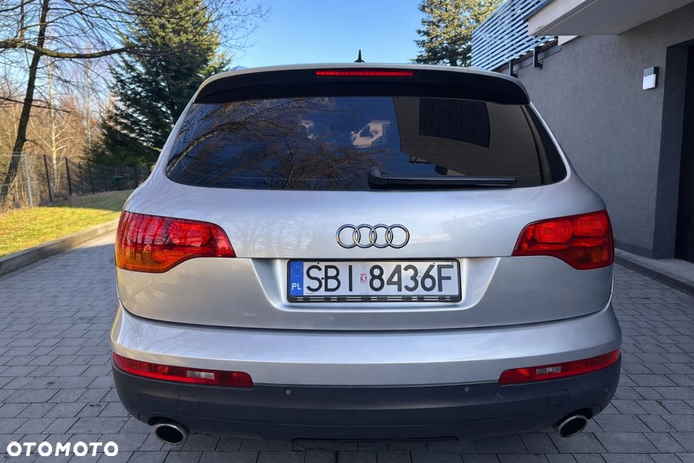 Audi Q7 - 18