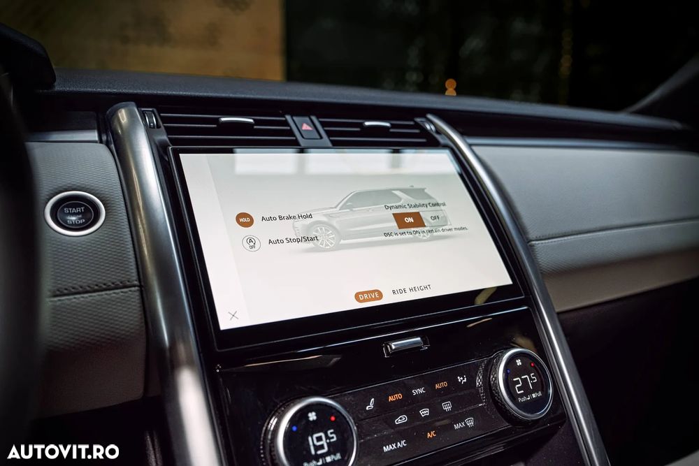 Land Rover Discovery 3.0D 250 MHEV R-Dynamic HSE - 37