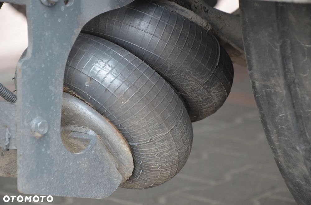 Schwarzmuller WYWROTKA 25 m3 / HARDOX / OŚ POD. / SAF / DE 9590 - 5