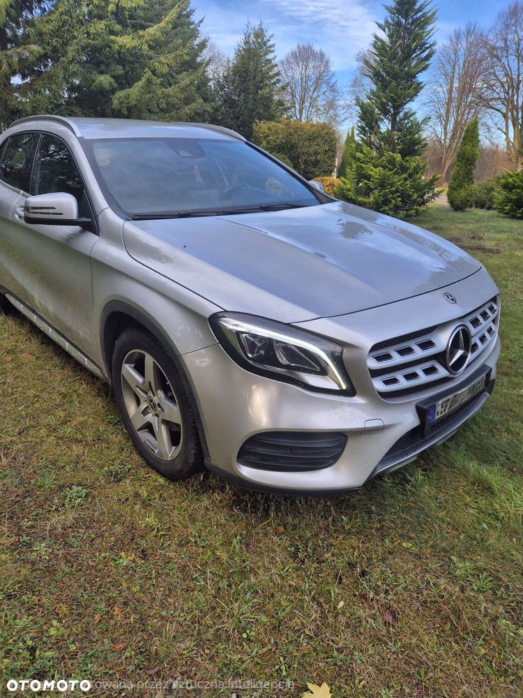 Mercedes-Benz GLA 180 d 7G-DCT AMG Line - 1
